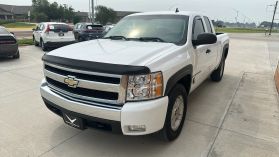 2007 CHEVROLET SILVERADO 1500 EXTENDED CAB PICKUP V8, 5.3 LITER LT PICKUP 4D 6 1/2 FT