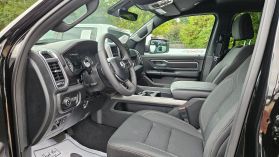 2025 Ram 1500 Crew Cab - Image 7