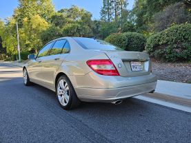 2010 MERCEDES-BENZ C-CLASS C 300 4MATIC LUXURY SEDAN 4D