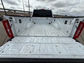 2024 FORD F250 SUPER DUTY CREW CAB PICKUP V8, TURBO DIESEL, 6.7 LITER XLT PICKUP 4D 6 3/4 FT
