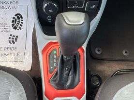 2015 JEEP RENEGADE SUV 4-CYL, MULTIAIR, 2.4L LATITUDE SPORT UTILITY 4D