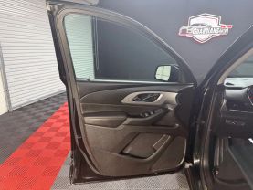 2019 CHEVROLET TRAVERSE SUV V6, 3.6 LITER LS SPORT UTILITY 4D