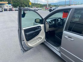2016 DODGE GRAND CARAVAN PASSENGER VANS V6, 3.6 LITER SE MINIVAN 4D - Eddies Auto Sales