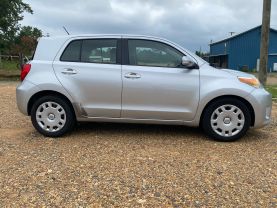 2010 SCION XD HATCHBACK 4-CYL, 1.8 LITER HATCHBACK 4D