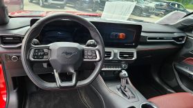 2025 Ford Mustang - Image 9