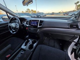 2017 Honda Pilot - Image 20
