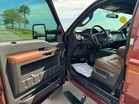 2015 FORD F350 SUPER DUTY CREW CAB PICKUP V8, TURBO DIESEL, 6.7L PLATINUM PICKUP 4D 6 3/4 FT