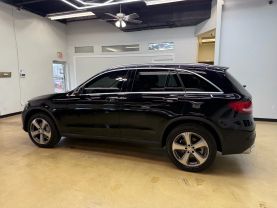 2017 MERCEDES-BENZ GLC