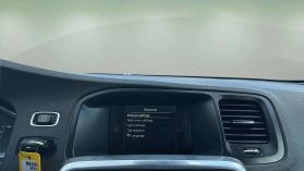 2015 Volvo V60 - Image 34