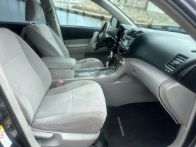 2013 TOYOTA HIGHLANDER SUV 4-CYL, 2.7 LITER SPORT UTILITY 4D