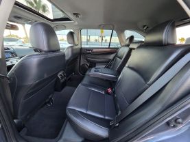 2017 Subaru Outback - Image 10