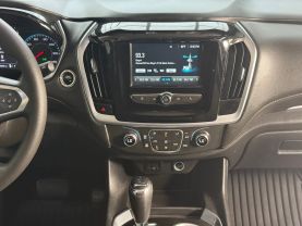 2019 CHEVROLET TRAVERSE SUV V6, 3.6 LITER LS SPORT UTILITY 4D