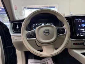2018 VOLVO XC60