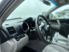 2013 TOYOTA HIGHLANDER SUV 4-CYL, 2.7 LITER SPORT UTILITY 4D