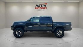 2010 Toyota Tacoma Double Cab - Image 8