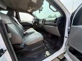 2017 FORD F550 SUPER DUTY SUPER CAB & CHASSIS CAB_CHASSIS V10, 6.8 LITER XLT 168" W.B. 4D