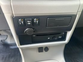 2019 TOYOTA SIENNA VAN V6, 3.5 LITER XLE MINIVAN 4D