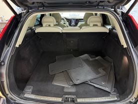 2018 VOLVO XC60