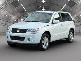 2010 SUZUKI GRAND VITARA SUV 4-CYL, 2.4 LITER LIMITED SPORT UTILITY 4D