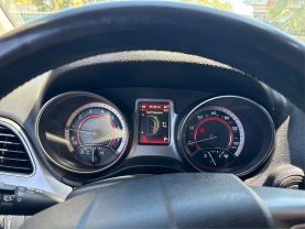 2019 DODGE JOURNEY SUV V6, 3.6 LITER CROSSROAD SPORT UTILITY 4D