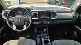 2022 Toyota Tacoma Double Cab - Image 11