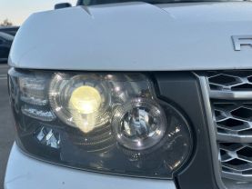 2011 Land Rover Range Rover - Image 13