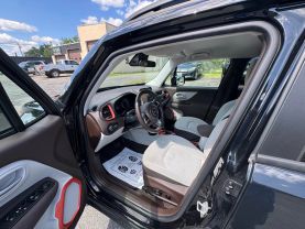 2015 JEEP RENEGADE SUV 4-CYL, MULTIAIR, 2.4L LATITUDE SPORT UTILITY 4D