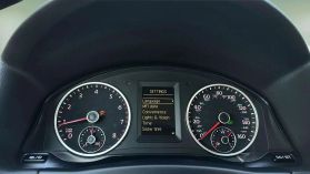 2016 Volkswagen Tiguan - Image 32