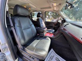 2014 CADILLAC ESCALADE ESV SUV V8, FLEX FUEL, 6.2 LITER LUXURY SPORT UTILITY 4D