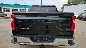 2025 Chevrolet Silverado 1500 Crew Cab - Image 6