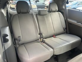 2019 TOYOTA SIENNA VAN V6, 3.5 LITER XLE MINIVAN 4D