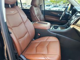 2017 CADILLAC ESCALADE SUV V8, 6.2 LITER PREMIUM LUXURY SPORT UTILITY 4D