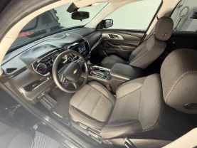 2019 CHEVROLET TRAVERSE SUV V6, 3.6 LITER LS SPORT UTILITY 4D
