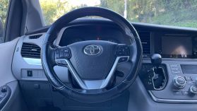 2016 TOYOTA SIENNA LE MINIVAN 4D