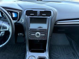 2017 FORD FUSION SEDAN 4-CYL, HYBRID, 2.0 LITER TITANIUM HYBRID SEDAN 4D