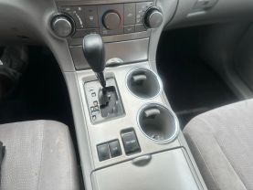 2013 TOYOTA HIGHLANDER SUV 4-CYL, 2.7 LITER SPORT UTILITY 4D