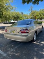 2004 LEXUS ES SEDAN V6, 3.3 LITER ES 330 SEDAN 4D