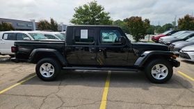 2023 Jeep Gladiator - Image 4