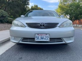 2005 TOYOTA CAMRY XLE SEDAN 4D