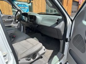 2002 FORD F150 SUPERCREW CAB PICKUP V8, 5.4 LITER SHORT BED 4D