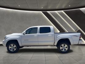 2010 TOYOTA TACOMA DOUBLE CAB PICKUP V6, 4.0 LITER PRERUNNER PICKUP 4D 5 FT