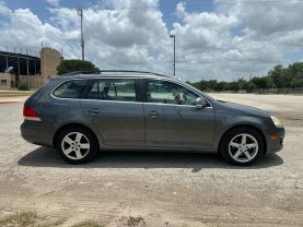 2009 VOLKSWAGEN JETTA WAGON 5-CYL, 2.5 LITER SE SPORTWAGEN SPORT WAGON 4D