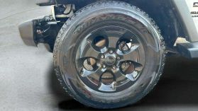 2015 Jeep Wrangler - Image 39
