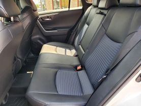 2019 TOYOTA RAV4 HYBRID SUV 4-CYL, HYBRID, 2.5 LITER XSE SPORT UTILITY 4D