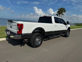 2019 FORD F350 SUPER DUTY CREW CAB PICKUP V8, TURBO DIESEL, 6.7 LITER LARIAT PICKUP 4D 8 FT