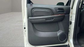 2014 Cadillac Escalade Esv - Image 15