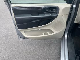 2016 DODGE GRAND CARAVAN PASSENGER VANS V6, 3.6 LITER SE MINIVAN 4D - Eddies Auto Sales