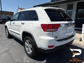 2011 JEEP GRAND CHEROKEE SUV V8, 5.7 LITER OVERLAND SPORT UTILITY 4D