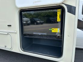 Used 2018 COACHMEN FREELANDER CLASS C - 31BH - LA Auto Star located in Virginia Beach, VA