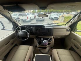 2011 FLEETWOOD TIOGA - - 31M